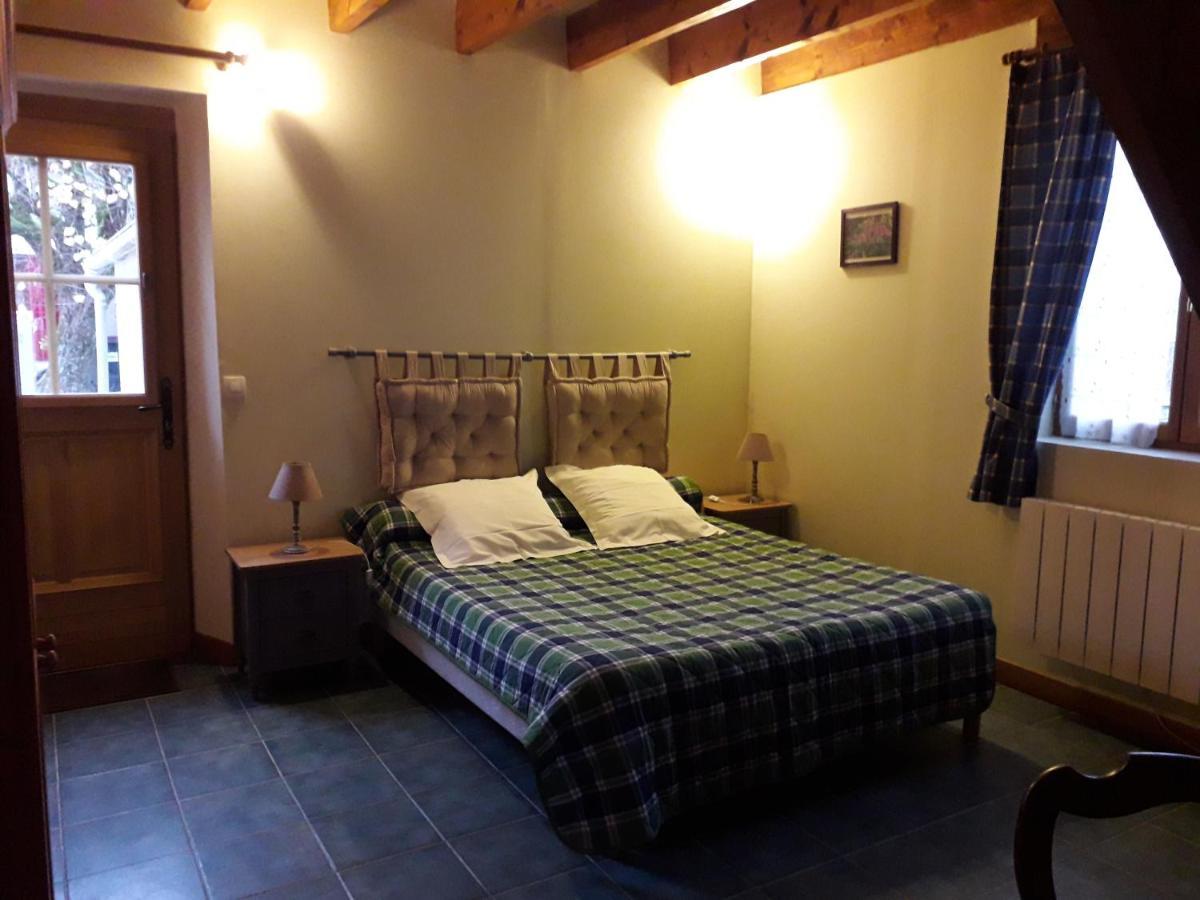 Bed and Breakfast Au Grand Pre Theillay Екстер'єр фото